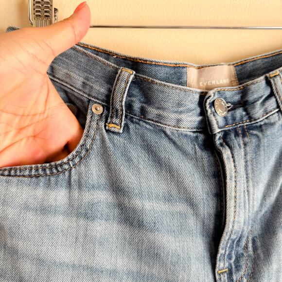 Everlane Light Wash Lightweight Relaxed Jeans - 28 Regular - Picture 2 of 6